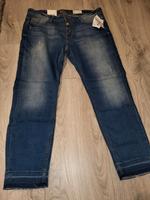 Neue Damen Jeans in der Größe 44 Essen - Huttrop Vorschau