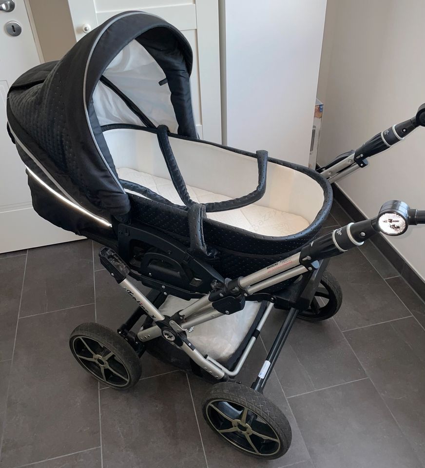 HARTAN Topline X Kinderwagen Sportwagen Buggy + Extras schwarz in Großpösna