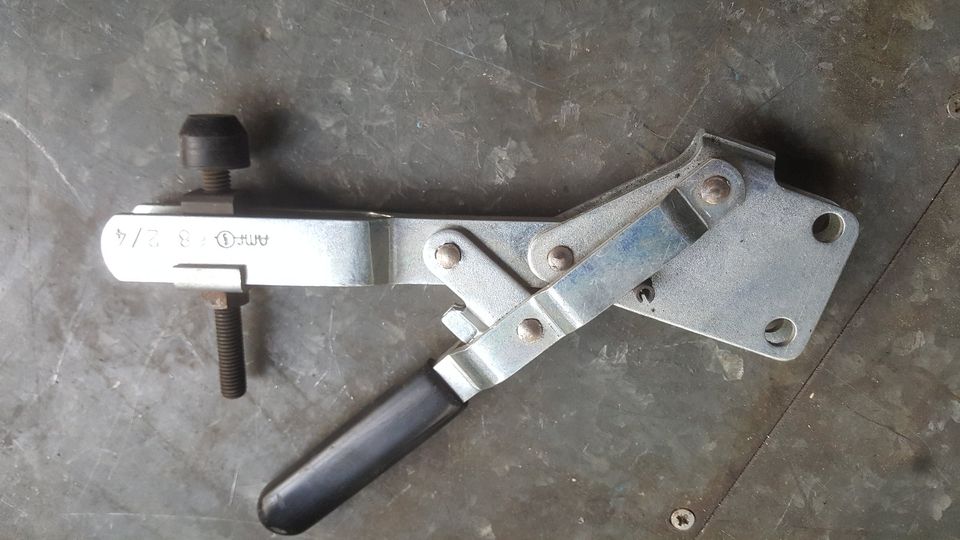 Kniehebelspanner,Industrie Spanner, 9 Stück, neu in Magstadt