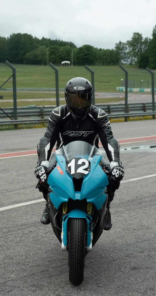 BMW S1000RR K67 BMW 2020 Racebike Rennmotorrad Rennmaschine in Fehmarn