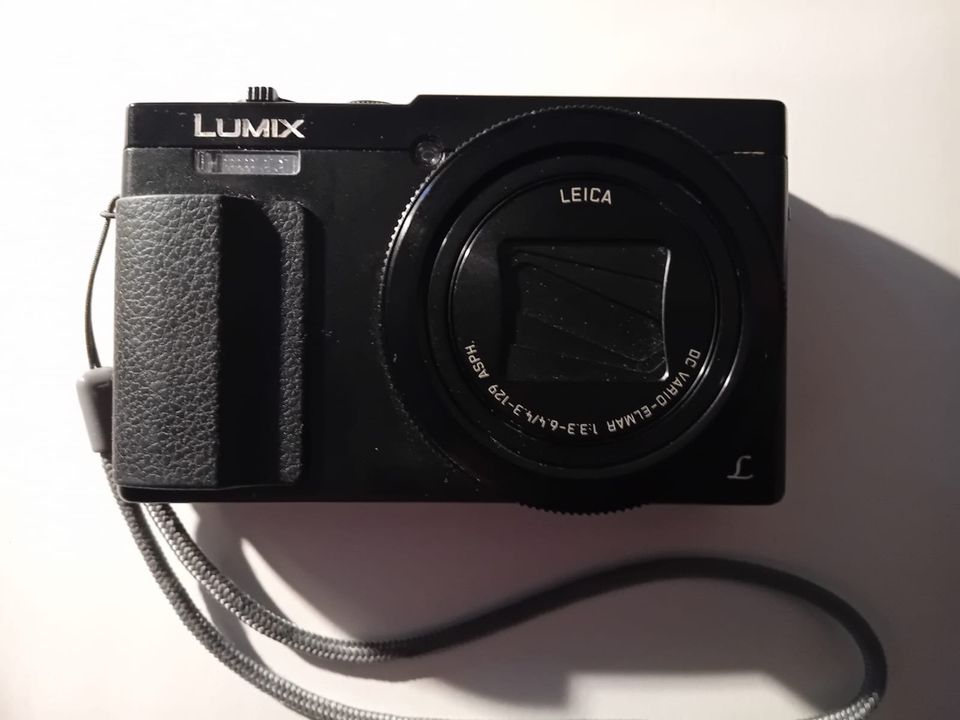 Leica-Lumix Kamera DMC-TZ71 in Gelnhausen