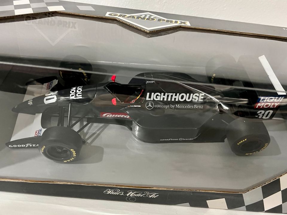 PMA Minichamps 1:18 Grand Prix Mercedes Sauber C12 Modellauto OVP in Erftstadt