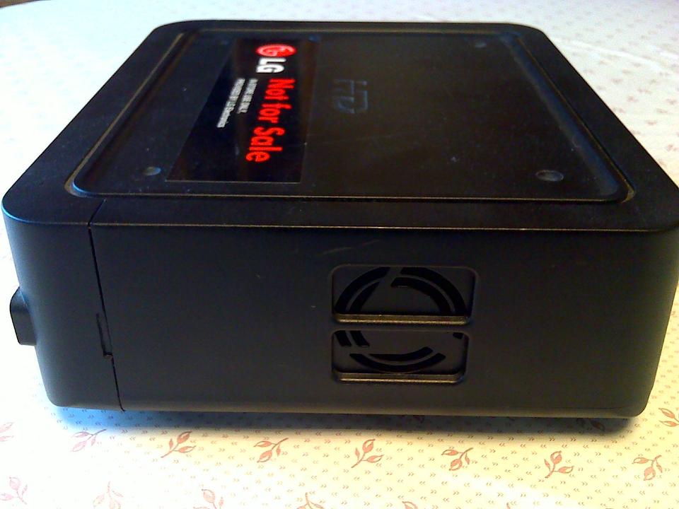 LG HVP-4005R T4 HD Stream Generator m. Netzteil u. Fernbedienung in Reichshof