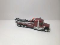 Siku Freightliner Abschlepptruck 1/55 gebraucht Bochum - Bochum-Wattenscheid Vorschau