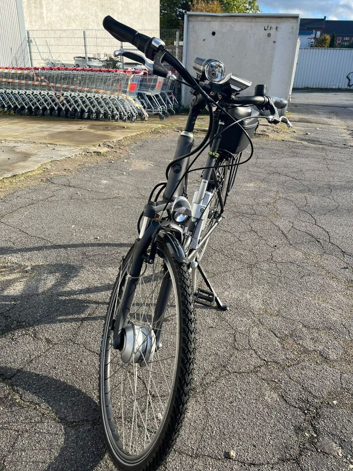 Pegasus Solero E E-Bike 28 Zoll 7 Gang Gebraucht Guter Zustand in Kiel
