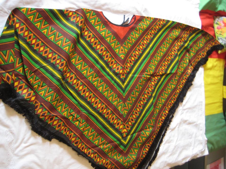 Reggae Poncho - Rasta-Roots-Reggae Festival -Party -Neu- One Size in Volkmarsen