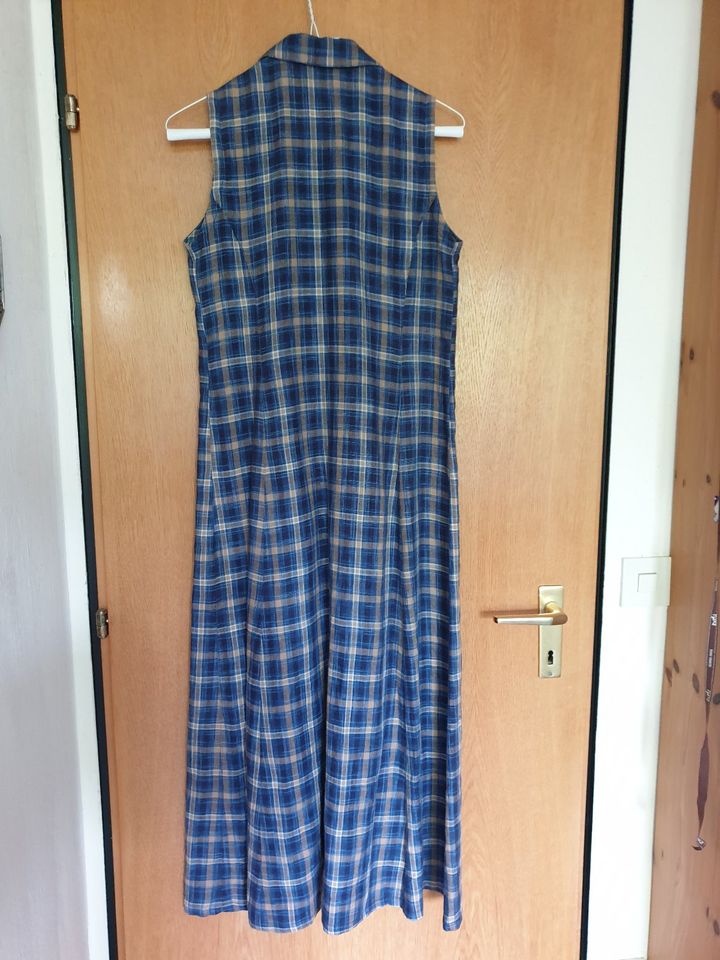 Leinen-/Sommer-Kleid, ärmellos in Herzogenaurach
