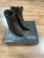 Lowa MOUNTAIN BOOT GTX 46 Frankfurt am Main - Westend Vorschau