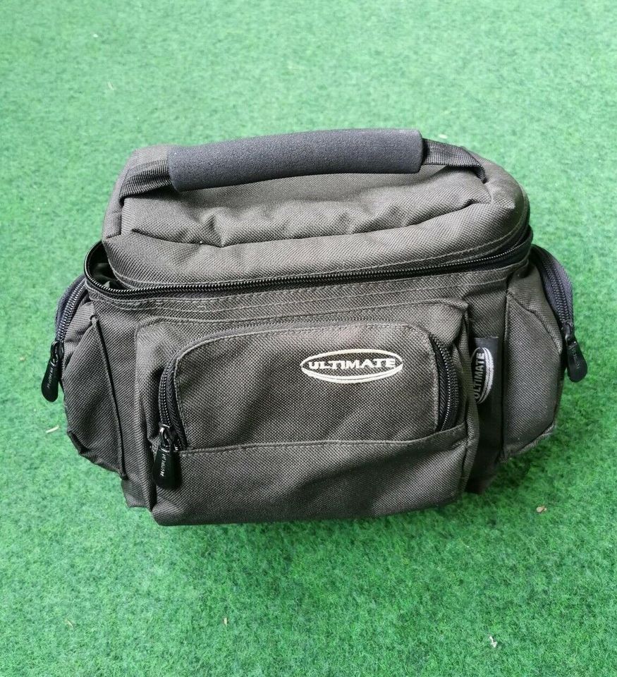 Ultimate Tackle Bag Zubehörtasche Angeln Luggage Karpfen Carp Bag in Bad Bentheim