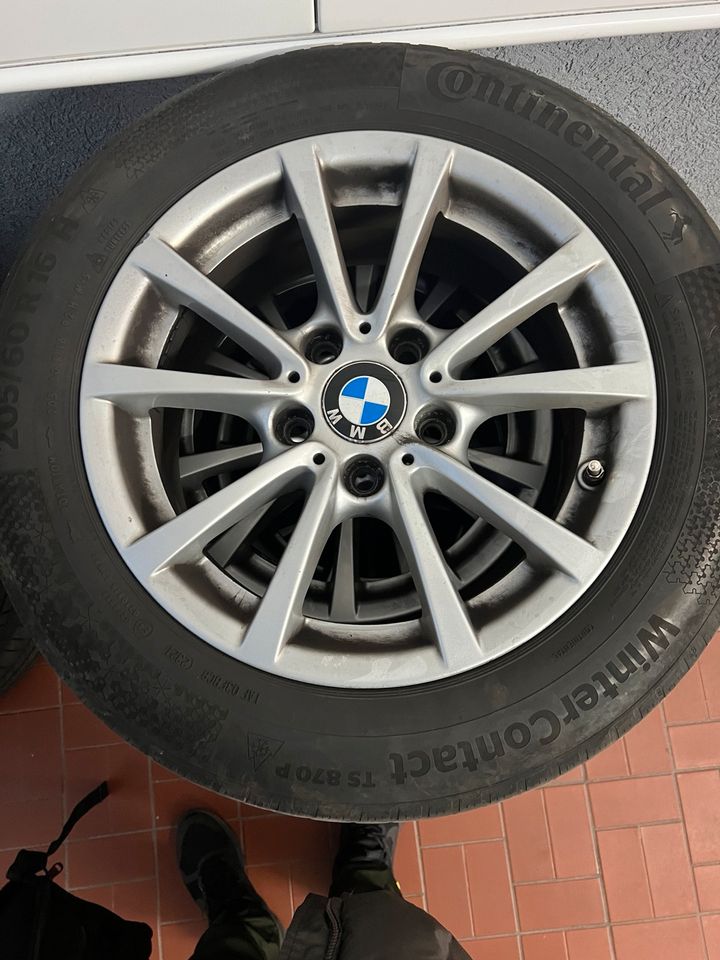 BMW 320d 2015 Euro 6 neu TÜV sehr gut zustand in Pirmasens