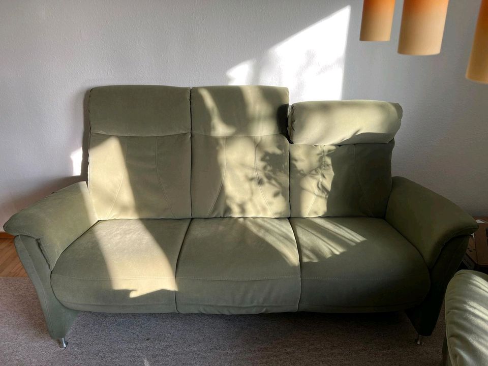 Couchgarnitur 3-Sitzer und 2 Relax Sessel in Weimar