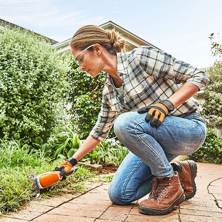 STIHL AKKU-STRAUCHSCHERE HSA 26 IM SET MIT AS 2 + AL 1 HA03011350 in Oldenburg