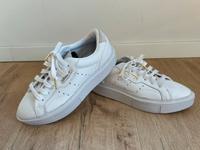 Adidas Damen Sneaker Gr. 37,5 neuwertig Nordrhein-Westfalen - Bad Oeynhausen Vorschau