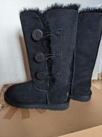 UGG Bailey Button Triplet schwarz gr.36 NEU München - Trudering-Riem Vorschau