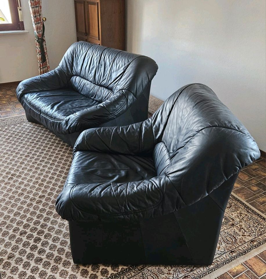 Sofa und Sessel in Burghaun