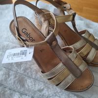 GABOR SANDALETTEN ! NEU MIT ETIKETT ! GR. 36 / 3,5 GOLD Silber Nürnberg (Mittelfr) - Oststadt Vorschau