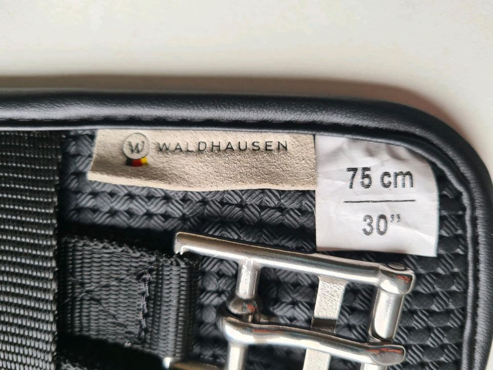 Sattelgurt Waldhausen 75 cm, neu! in Rinteln