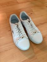 LACOSTE HERRENSCHUH WEISSER SNEAKER, GRÖSSE 41, GEBRAUCHT Berlin - Steglitz Vorschau