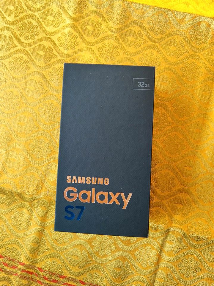 Samsung Galaxy, Black Onyx, OVP, Originalverpackung in Hamburg