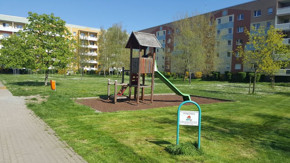 2-Zimmer mit Balkon, Bad mit Dusche in Schönebeck (Elbe)