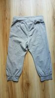 H&M HuM HM Trainingshose Hose Sporthose 3/4 Hose grau Gr. 122 128 Brandenburg - Elsterwerda Vorschau