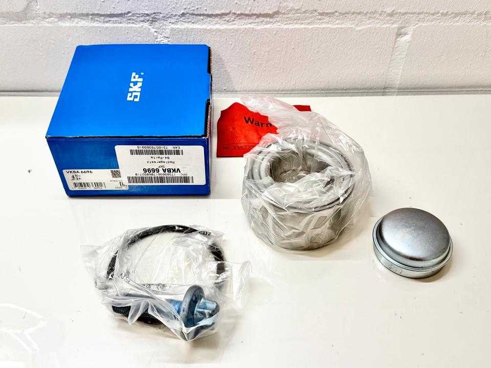 SKF VKBA 6696 Radlager Vorderachse mit ABS-Sensor 92mm NEU/OVP in Hannover