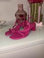 Pinke Pull & Bear High Heels Nordrhein-Westfalen - Hamm Vorschau