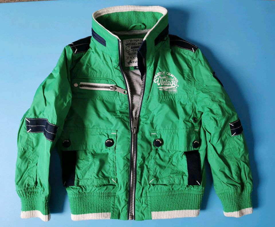 Jungen Sommer Jacke Gr 104 grün wie neu in Zwickau