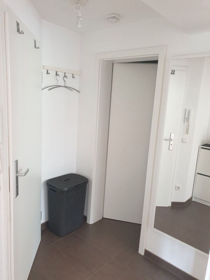 möblierte 2-Zimmer Wohnung für 1 Person in 70374 Stuttgart in Stuttgart