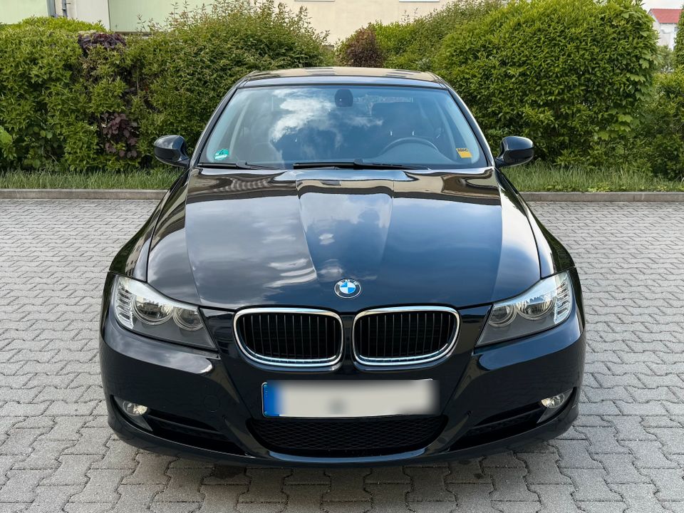 BMW 318i Limousine in Pliening