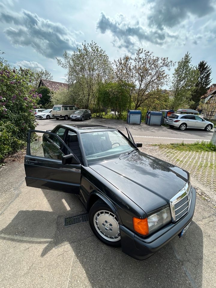 Mercedes-Benz 2.3 16V 190E EVO in Stuttgart