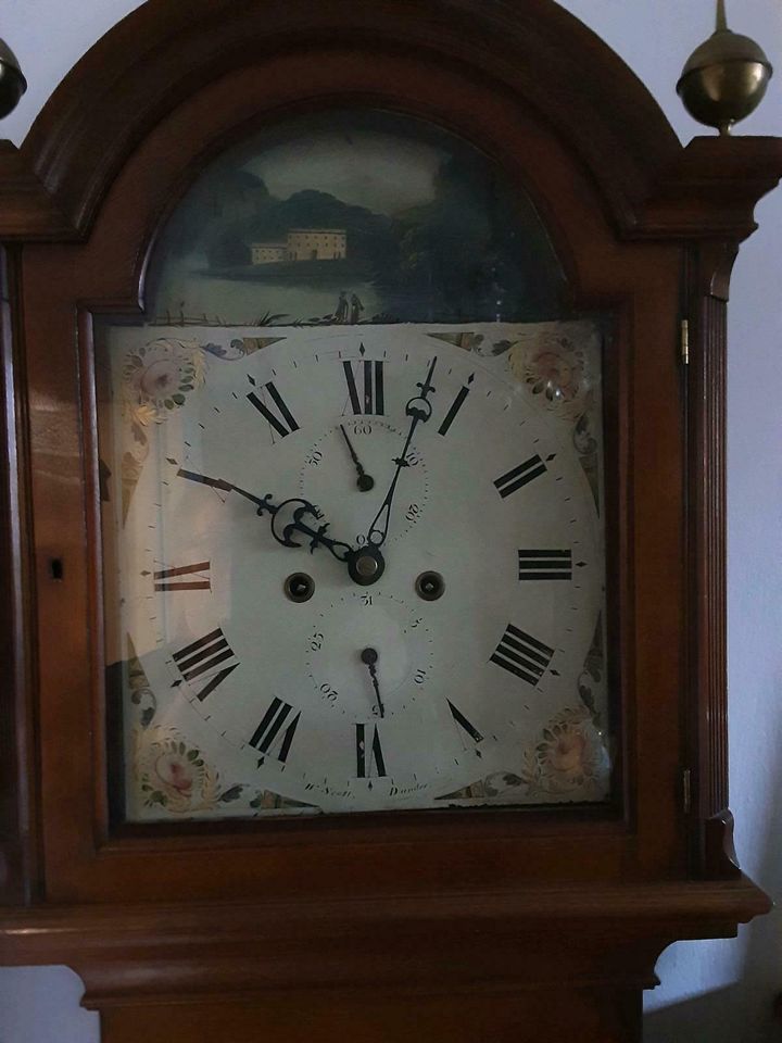 Engl. Standuhr Eichengehäuse, um 1850, statt 1800,- nur 1400.- in Hohenlockstedt