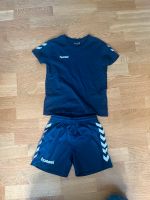 Hummel Sportset blau kurz Gr. 128 Nordrhein-Westfalen - Dinslaken Vorschau