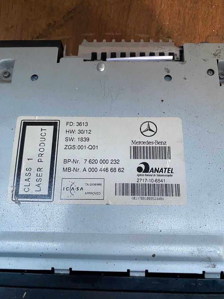 Mercedes T2 LN1 LN2 Atego Vario MB Truck Base High 24V Radio in Berlin