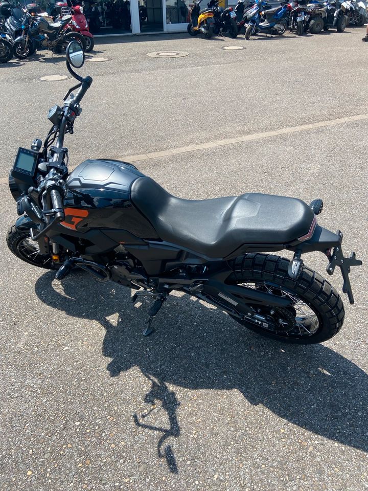 NEU Zontes GK 125 15PS, ABS, Keyless, Speichen, 2 Jahre Garantie in Obersulm