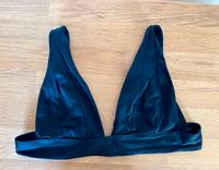 Schwarzes Bikini Oberteil Hunkemöller (M) Nordrhein-Westfalen - Reichshof Vorschau