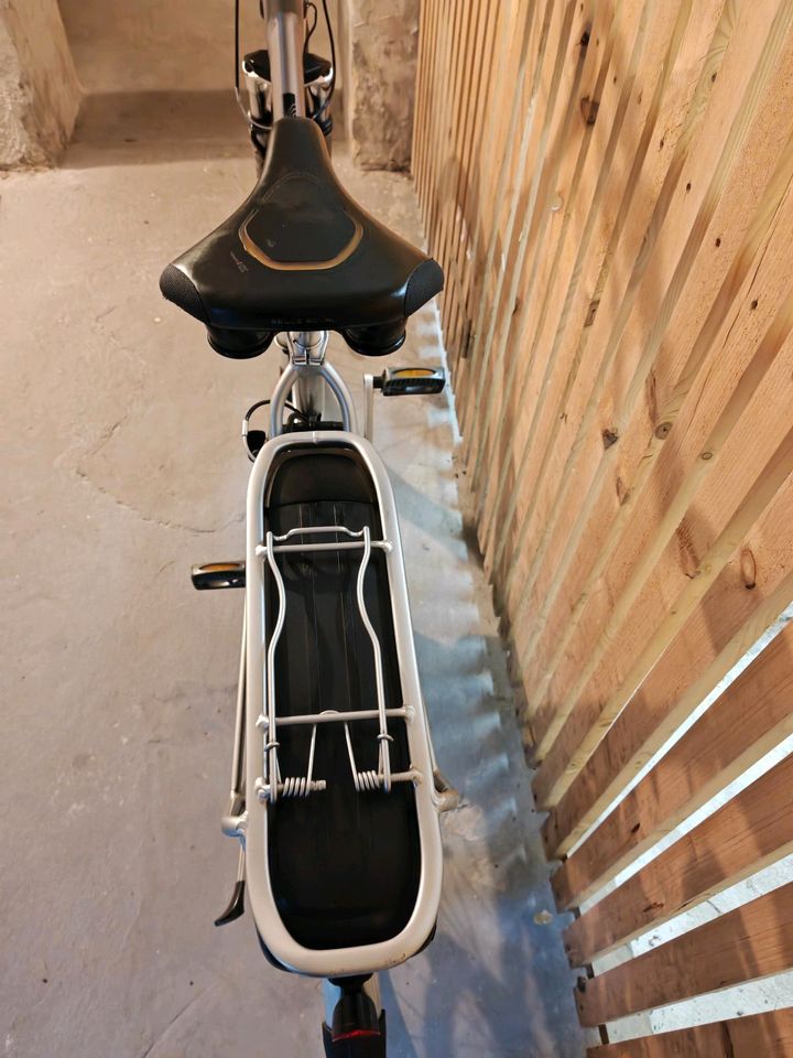 E Bike Gazelle arroyo comfort impulse Gold akku in Gelsenkirchen