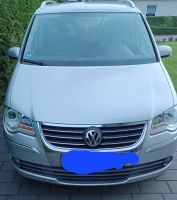 VW Touran 7-Sitzer 2.0 TDI Vollleder zu Verkaufen Nordrhein-Westfalen - Herford Vorschau