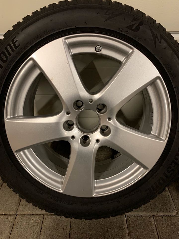 17 Zoll Mercedes Benz C Klasse Winterreifen 225/50R17 in Wendehausen