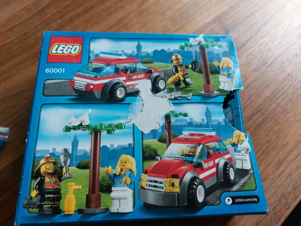 Lego City 60001 Feuerwehr-Einsatzwagen OVP *Top Zustand* in Troisdorf