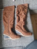 Overknee Stiefel Niedersachsen - Beckdorf Vorschau
