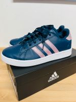 Adidas Grand Court K blau/rosa Glitzer 36 Niedersachsen - Rüdershausen Vorschau