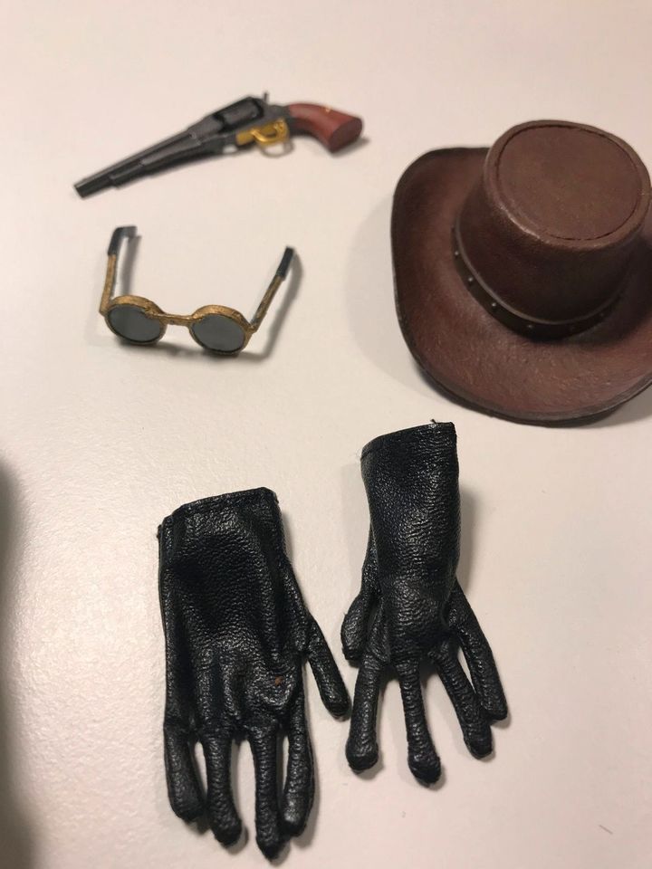 Kaustic Plastic 1/6 12" Django Unchained Kit no Hot Toys Sideshow in Berlin