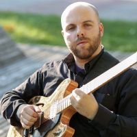 Gitarrenunterricht und Bassunterricht in Stadland oder Online Niedersachsen - Stadland Vorschau