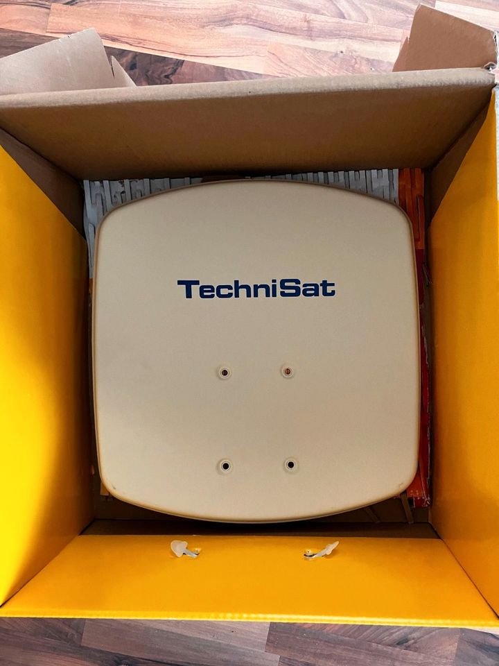 TechniSat SATMAN/DigiDish 33 Komplettset in Frankfurt am Main