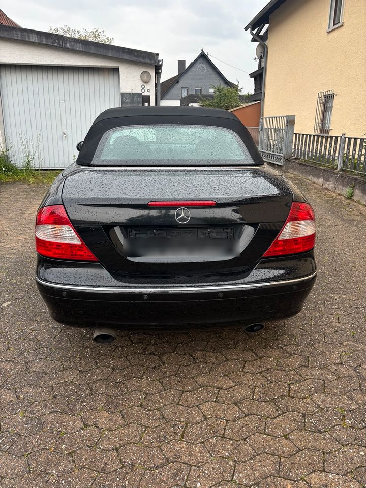 Mercedes-Benz CLK 200 Kompressor Cabrio in Roxheim