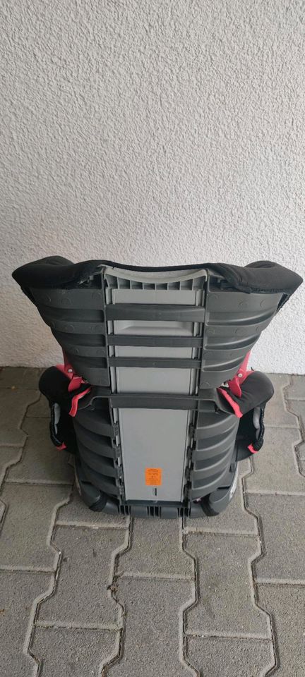 Römer Kindersitz Britax Adventure 15-36kg in Lauingen a.d. Donau