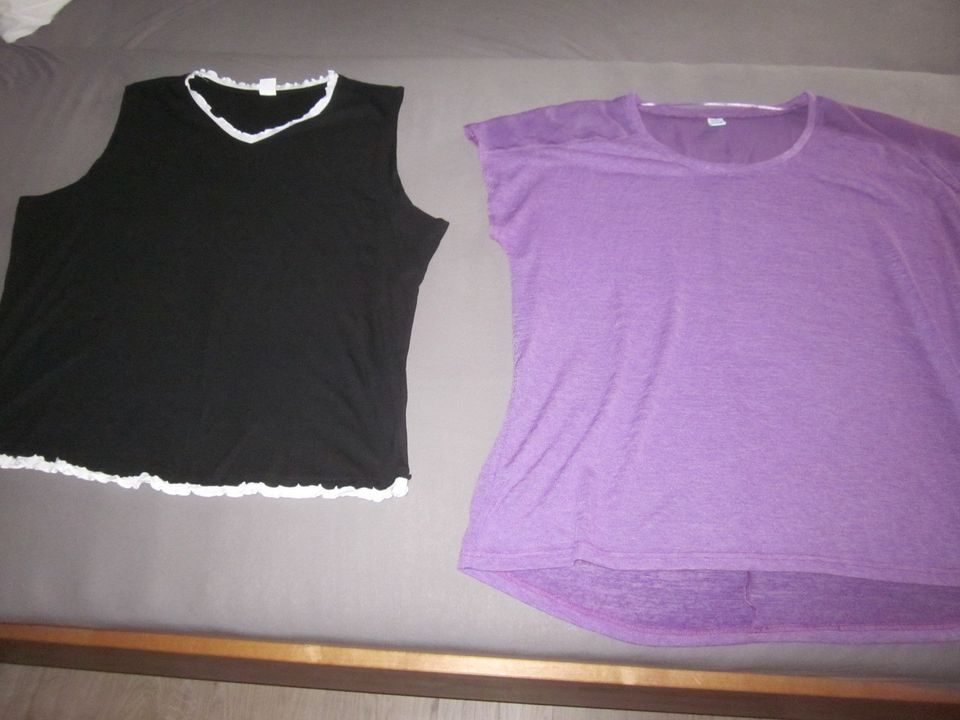 Top Bluse T-Shirt Shirt lila schwarz weiß Gr 50 leichter Stoff in Backnang