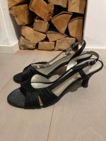 Wunderschöne offene Pumps, Riemchensandalen Sandalen, Grösse 40,5 Kr. München - Baierbrunn Vorschau