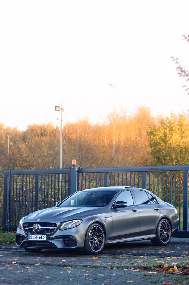 Sportwagen mieten|Hochzeitsauto mieten|AMG E63s|C63|RS3|M4|R8 in Frankfurt am Main